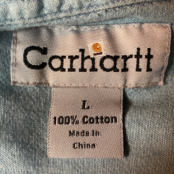 Men’s Carhartt blue, short sleeve, button up shirt.  Pockets on chest.  Size L. - Picture 2 of 8